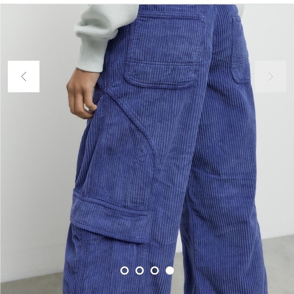 NWT. URBAN OUTERFITTERS 24 Carpenter Low-Rise Baggy Corduroy Pants. - Picture 13 of 15